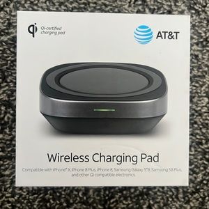 NEW** AT&T wireless charging pad.